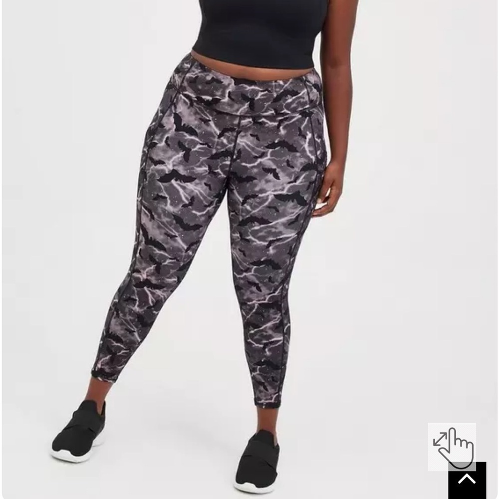 NWT Torrid Performance Lite Full Length Active Le… - image 1